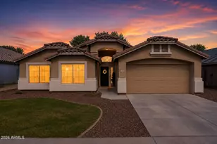 229 N 163rd Dr, Goodyear, AZ 85338 - Photo 2