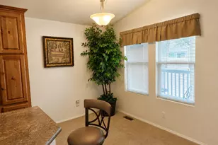 17846 N 16th Way, Phoenix, AZ 85022 - Photo 4