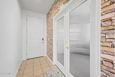 3811 S 57th Drive, Phoenix, AZ 85043 - Photo 6