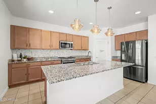 3811 S 57th Dr, Phoenix, AZ 85043 - Photo 10