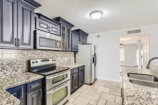 8834 W Willowbrook Dr, Peoria, AZ 85382 - Photo 6