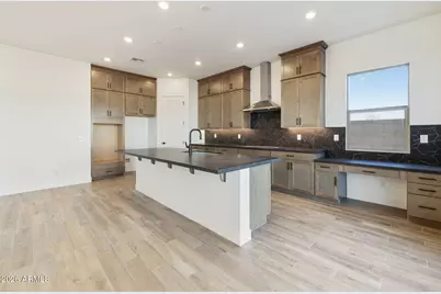 10127 S 51st Lane, Laveen, AZ 85339 - Photo 18