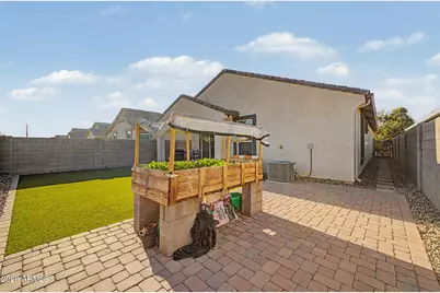 38105 W San Alvarez Avenue, Maricopa, AZ 85138 - Photo 22