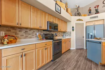 17489 N Goldwater Drive, Surprise, AZ 85374 - Photo 16