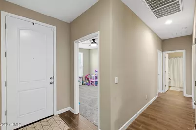13836 W Remuda Drive, Peoria, AZ 85383 - Photo 10