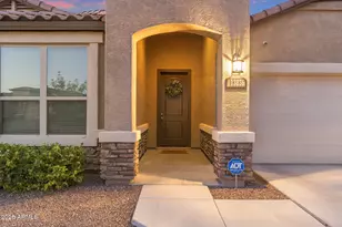 13836 W Remuda Dr, Peoria, AZ 85383 - Photo 8