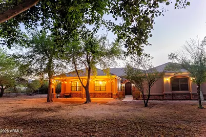 11810 S 43rd Avenue, Laveen, AZ 85339 - Photo 2