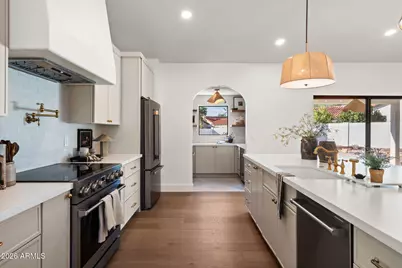 10572 E Bella Vista Drive, Scottsdale, AZ 85258 - Photo 18