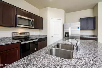 35445 W San Alvarez Avenue, Maricopa, AZ 85138 - Photo 6