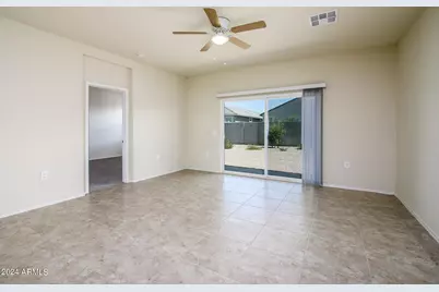 35445 W San Alvarez Avenue, Maricopa, AZ 85138 - Photo 12