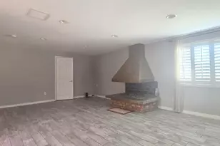 7426 E Holly St, Scottsdale, AZ 85257 - Photo 10