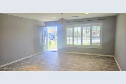 7426 E Holly Street, Scottsdale, AZ 85257 - Photo 2