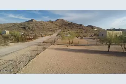13408 S 191st Avenue #x, Buckeye, AZ 85326 - Photo 4