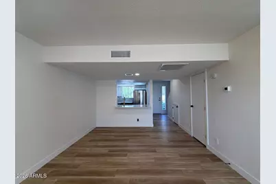 1601 W Sunnyside Drive #121, Phoenix, AZ 85029 - Photo 14