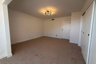 1601 W Sunnyside Dr, Phoenix, AZ 85029 - Photo 26