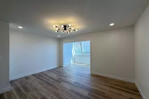 1601 W Sunnyside Dr, Phoenix, AZ 85029 - Photo 16