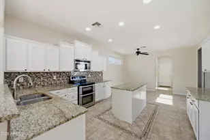 3353 E Canyon Way, Chandler, AZ 85249 - Photo 14