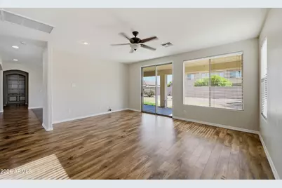 3353 E Canyon Way, Chandler, AZ 85249 - Photo 10