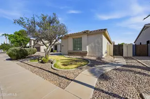 3353 E Canyon Way, Chandler, AZ 85249 - Photo 2