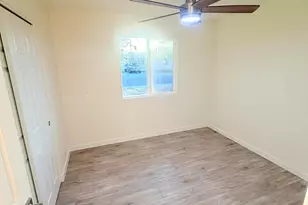 8843 N 40th Ave, Phoenix, AZ 85051 - Photo 12