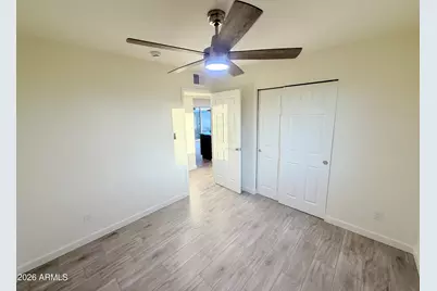 8843 N 40th Avenue, Phoenix, AZ 85051 - Photo 10