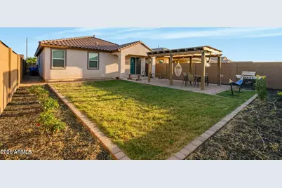 9416 W Heatherbrae Drive, Phoenix, AZ 85037 - Photo 22