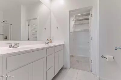 9416 W Heatherbrae Drive, Phoenix, AZ 85037 - Photo 10