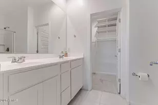 9416 W Heatherbrae Dr, Phoenix, AZ 85037 - Photo 10