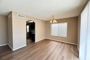 10453 N 76th Dr, Peoria, AZ 85345 - Photo 12