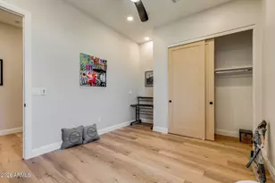 9024 N 28th St, Phoenix, AZ 85028 - Photo 32