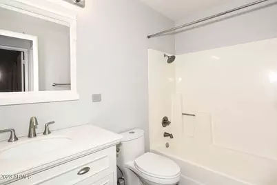 522 W Blackhawk Drive #4, Phoenix, AZ 85027 - Photo 16