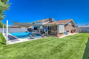 8720 E San Miguel Ave, Scottsdale, AZ 85250 - Photo 28