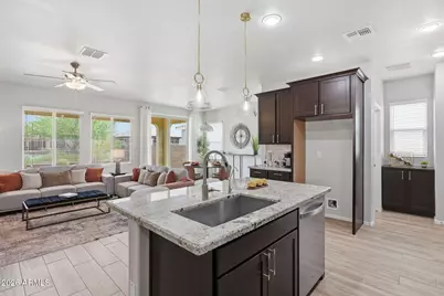 18147 W Glenhaven Drive, Goodyear, AZ 85338 - Photo 16