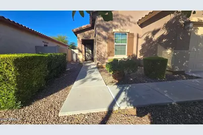 10826 W Avenida Del Rey Avenue, Peoria, AZ 85383 - Photo 2