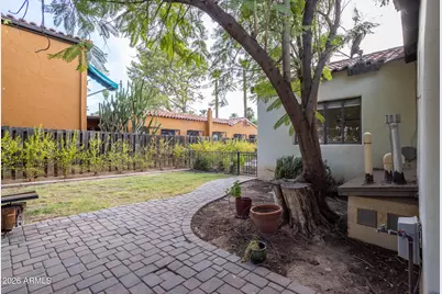 2207 N 11th Avenue, Phoenix, AZ 85007 - Photo 28