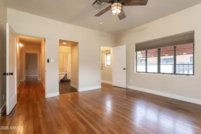 2207 N 11th Avenue, Phoenix, AZ 85007 - Photo 16