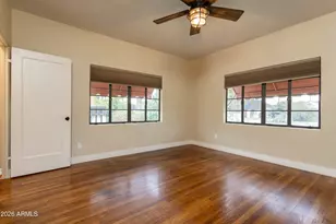 2207 N 11th Ave, Phoenix, AZ 85007 - Photo 14