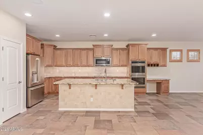 9058 W Redbird Road, Peoria, AZ 85383 - Photo 12