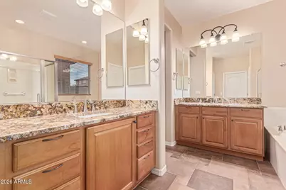 9058 W Redbird Road, Peoria, AZ 85383 - Photo 18