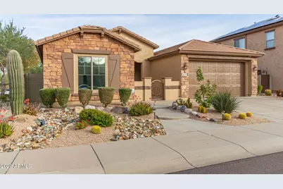 9058 W Redbird Road, Peoria, AZ 85383 - Photo 2
