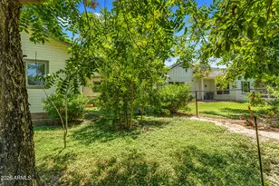 2720 W Harvest Groves Ln, Phoenix, AZ 85041 - Photo 70