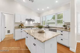 2720 W Harvest Groves Ln, Phoenix, AZ 85041 - Photo 12