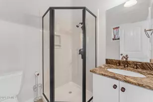 2720 W Harvest Groves Ln, Phoenix, AZ 85041 - Photo 54