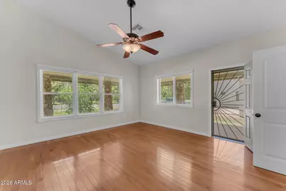 2720 W Harvest Groves Lane, Phoenix, AZ 85041 - Photo 22
