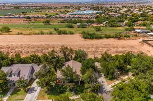 2720 W Harvest Groves Ln, Phoenix, AZ 85041 - Photo 56