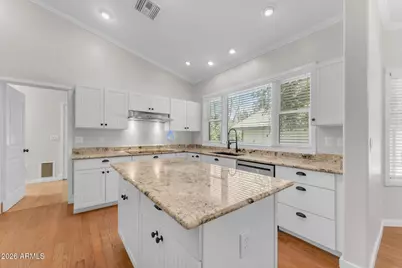 2720 W Harvest Groves Lane, Phoenix, AZ 85041 - Photo 24