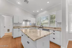 2720 W Harvest Groves Ln, Phoenix, AZ 85041 - Photo 24