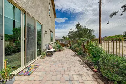 1317 E Fremont Road, Phoenix, AZ 85042 - Photo 2