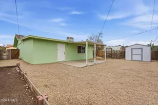 1317 E Desert Cove Ave, Phoenix, AZ 85020 - Photo 24