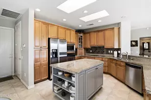 18461 N Hibiscus Ln, Surprise, AZ 85374 - Photo 8